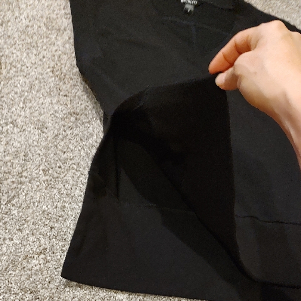 Athleta Black V-Neck Top - Picture 3 of 5